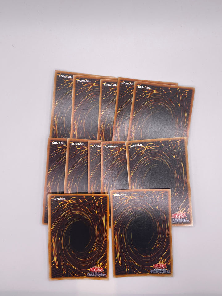 Yu-Gi-Oh - Lot of Assorted Cards - 12 cards - Japanese - See Description - NM 🔥