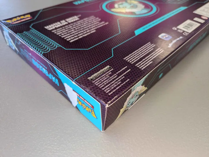 Vaporeon VMAX Premium Collection - SEE PHOTOS