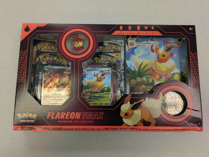 Pokemon: Flareon VMAX Premium Collection (SEE PHOTOS)